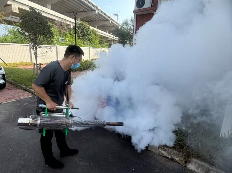 清积水 清垃圾 灭蚊虫！ 幸运28论坛
在行动